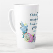 Moderne Blumenschrift 1 Peter 5:7 Tasse (Linke Ecke)