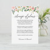 Moderne Blush Hochzeitverlängerung Änderung der Pl Einladung (Stehend Vorderseite)