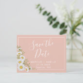Moderne Blush & White Daisies Save the Date Ankündigungspostkarte (Stehend Vorderseite)
