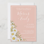 Moderne Blush & White Daisise Hochzeit Einladung (Vorderseite)