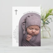 Moderne Boho Arch Cross Baby Foto Taufe Einladung (Stehend Vorderseite)