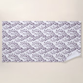 Moderne Boho-Blumenmuster Pflaume Weiß Strandtuch (Vorderseite)