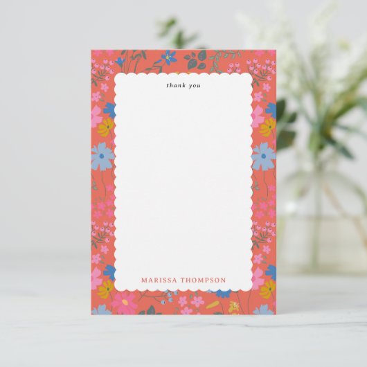Moderne Boho-Rote Blumen Wildblumen Dankeskarte (Stehend Vorderseite)