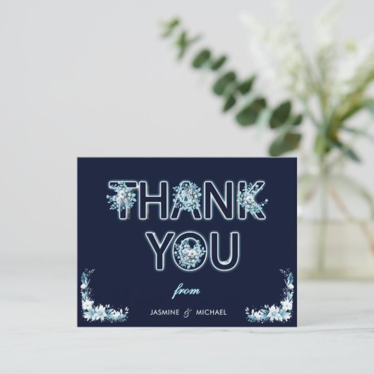 Moderne Boho Rustikale Marine & Light Blue Floral  Dankeskarte (Stehend Vorderseite)