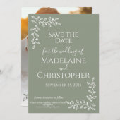 Moderne Boho Sage Grünes botanisches Foto Hochzeit Save The Date (Vorne/Hinten)