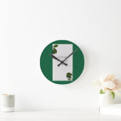 Moderne botanische grüne Wanduhr (Zuhause)