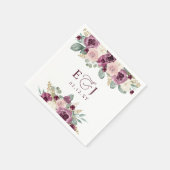 Moderne Botanische Hochzeit mit floralen Pflaumen Serviette (Ecke)