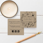 Moderne botanische Kraft und schwarze Schrift Quadratische Visitenkarte