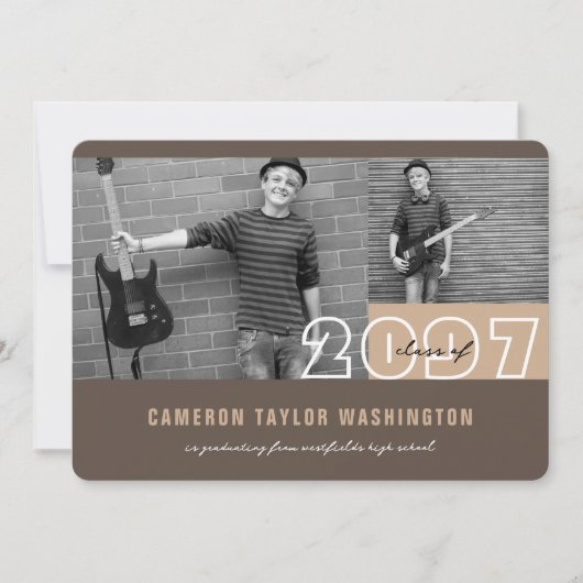 Moderne Braun-2-Foto-Block-Einfache Graduierungspa Einladung (Vorderseite)