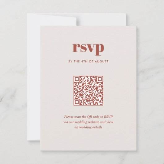 Moderne braune trendige Mix-Match-Hochzeits-QR-Cod RSVP Karte (Vorderseite)