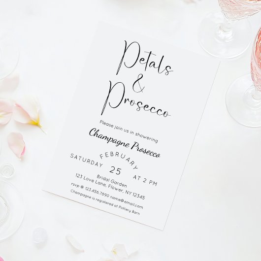 Moderne Brautparty Petals und Prosecco Einladung