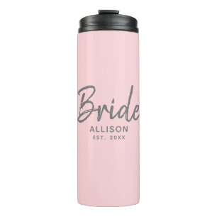 Moderne Bride Pink Graue Schrift Personalisierter Thermosbecher