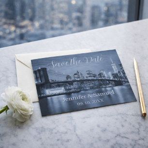 Moderne Brooklyn Bridge NYC Navyblaue Stadtansicht
