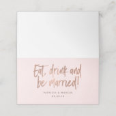 Moderne Brush Rose Gold Wedding Platzkarte (Außenseite Aufgefaltet)