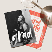 Moderne Brush Script Coral Foto Graduation Party Einladung