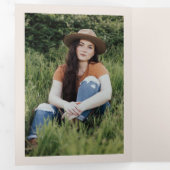 Moderne bunte Graduiertenparty Dreifach Gefaltete Einladung (Innen Erste Seite)