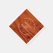 Moderne Burgund Orange Musiknoten Hochzeitspapier Serviette (Ecke)