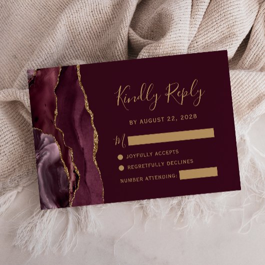 Moderne Burgundy Gold Agate Wedding RSVP Card