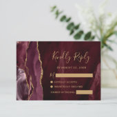 Moderne Burgundy Gold Agate Wedding RSVP Karte (Stehend Vorderseite)