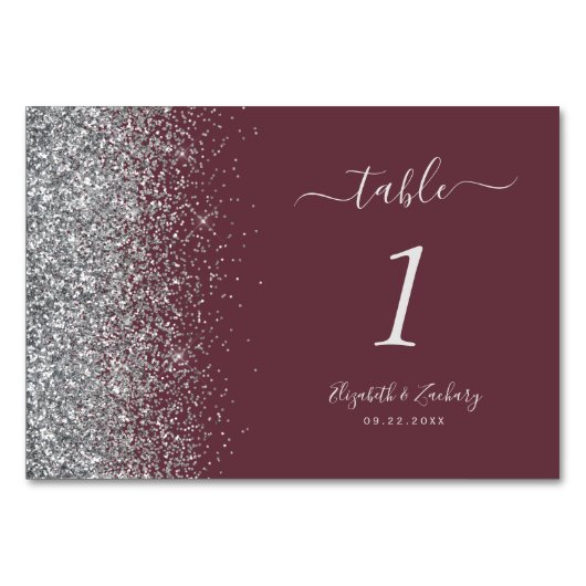 Moderne Burgundy Silver Glitzer Edge Wedding Tischnummer (Rückseite)