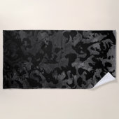 Moderne Camouflage - Schwarz und Dunkelgrau - Tarn Strandtuch (Vorderseite)