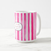 Moderne Candy Pink gestreifte Name & Titel Kaffeetasse (VorderseiteRechts)