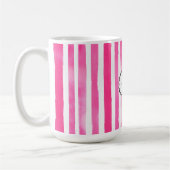 Moderne Candy Pink gestreifte Name & Titel Kaffeetasse (Links)