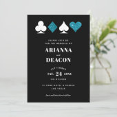 Moderne Casino Hochzeitseinladung mit blauem Glitz Einladung (Stehend Vorderseite)