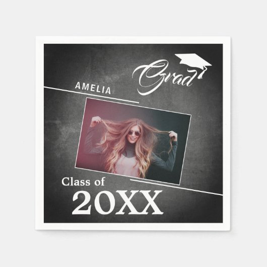 Moderne Chalkboard Graduate Foto Graduate Party Serviette (Vorderseite)