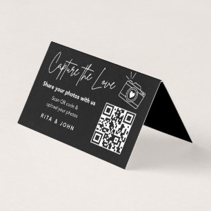 Moderne Chic-Capture-The-Love-QR-Code-Karte gefalt