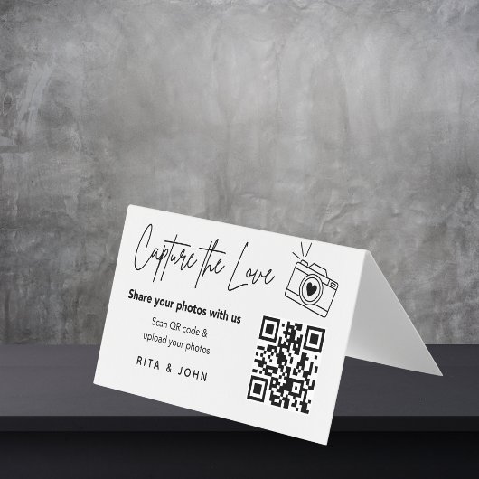 Moderne Chic Capture The Love QR-Code-Karte gefalt