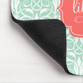 Moderne Chic-Koralle u. tadelloser grüner Damast Mousepad (Ecke)