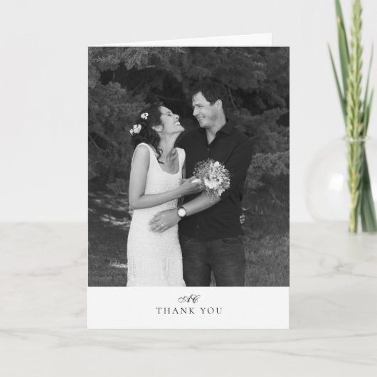 Moderne Chic Monogramm Foto-Hochzeit Dankeskarte (Vorderseite)