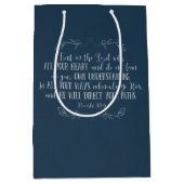 Moderne Christliche Bibelverse Typografie Mittlere Geschenktüte (Vorderseite)
