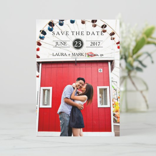 Moderne Circle Foto Save the Date Card (Stehend Vorderseite)