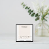 Moderne Clean Layout Challigrafie Ernennung Quadratische Visitenkarte (Stehend Vorderseite)