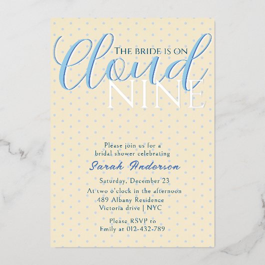 Moderne Cloud 9 Brautparty Blue Pattern Folieneinladung (Vorderseite)