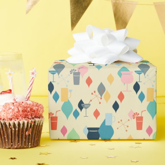 Moderne Cocktails aus dem Mittelalter Geschenkpapier (Geburtstagsparty)