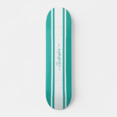 Moderne Coole Aquamarine Streifen Mit Monogramm Skateboard (Vorne)