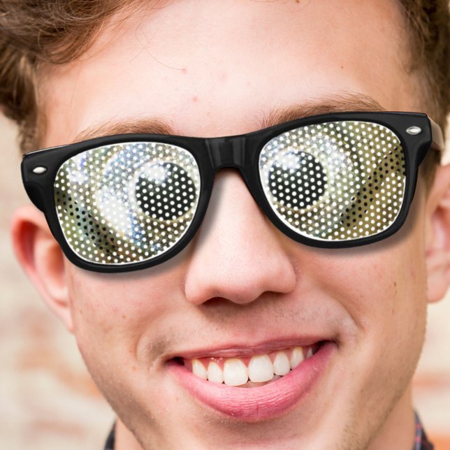 moderne coole Nerdwahnsinnig überquerte mit Augen  Sonnenbrille (modern cool nerdy crazy crossed eyed goldfish eyes retro sunglasses)