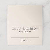 Moderne Creme und Black Wedding Monogram Platzkarte (Außenseite Aufgefaltet)