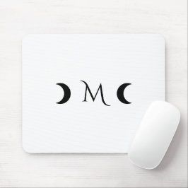 Moderne Crescent Moons weiß und schwarz Monogramm Mousepad