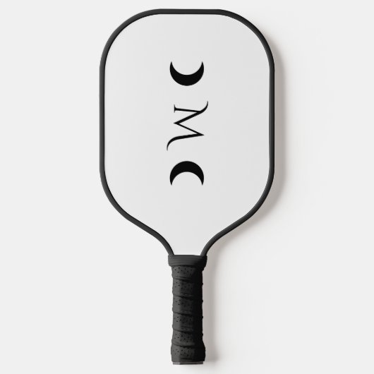 Moderne Crescent Moons weiß und schwarz Monogramm Pickleball Schläger (Vorderseite)