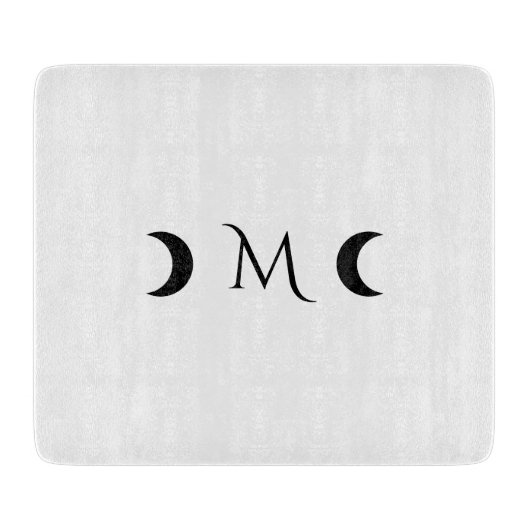 Moderne Crescent Moons weiß und schwarz Monogramm Schneidebrett (Vorderseite)