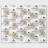 Moderne Custom Foto Dog Schwarz-weiß Typografie Geschenkpapier (Flach)