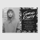 Moderne Dashed Black Foto Graduation Party Magneteinladung (Vorderseite)