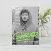 Moderne Dashed Lime Green Foto Graduation Party Einladung (Stehend Vorderseite)