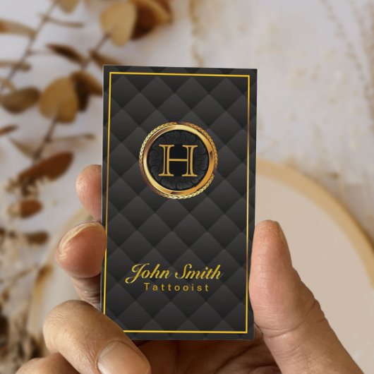 Moderne Deluxe Gold Monogram Tattoo Artist Visitenkarte