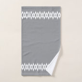 Moderne Diamant-Dekorationslinie auf Grau Badhandtuch Set (Handtuch)