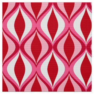 Moderne Diamanten des Mittelalters, rot, rosa und Stoff